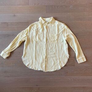 Women’s OVERSIZED yellow button up Size Small